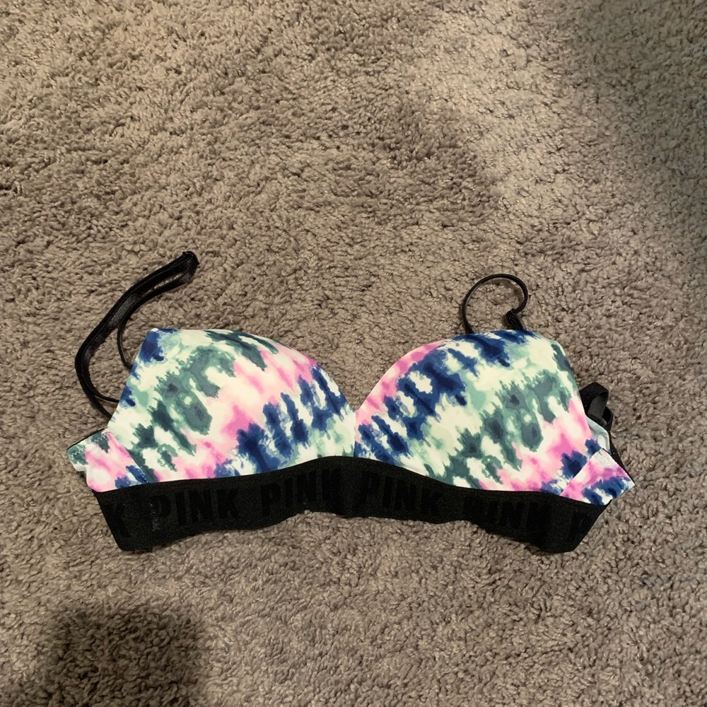 Victoria Secret wireless everywhere bra 32A NWOT